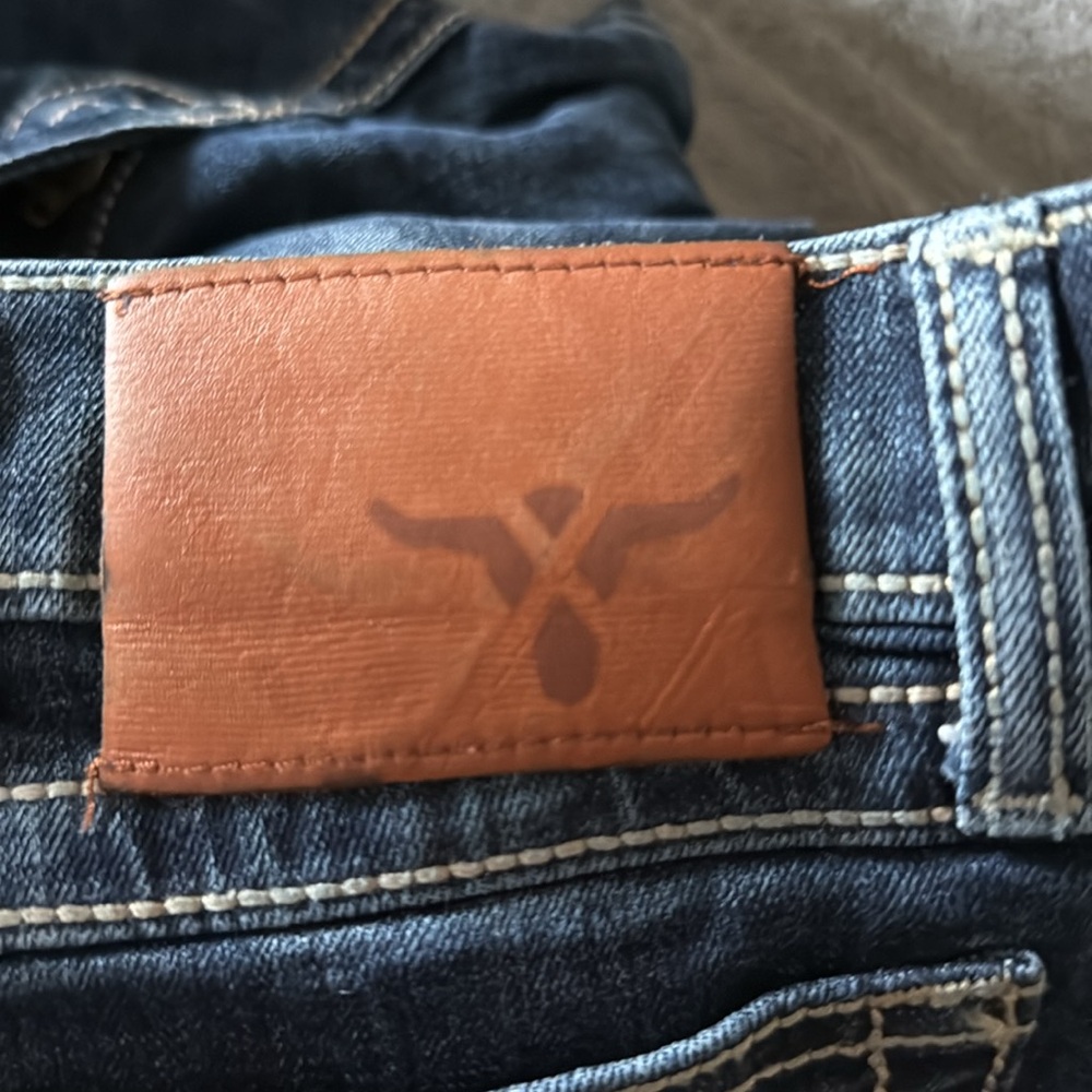 Wrangler Blue Jeans - Picture 9 of 9